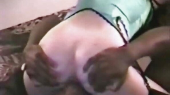 Розписану еротика відео онлайн шлюху в червоній білизні аналізують за допомогою товстого fuckstick